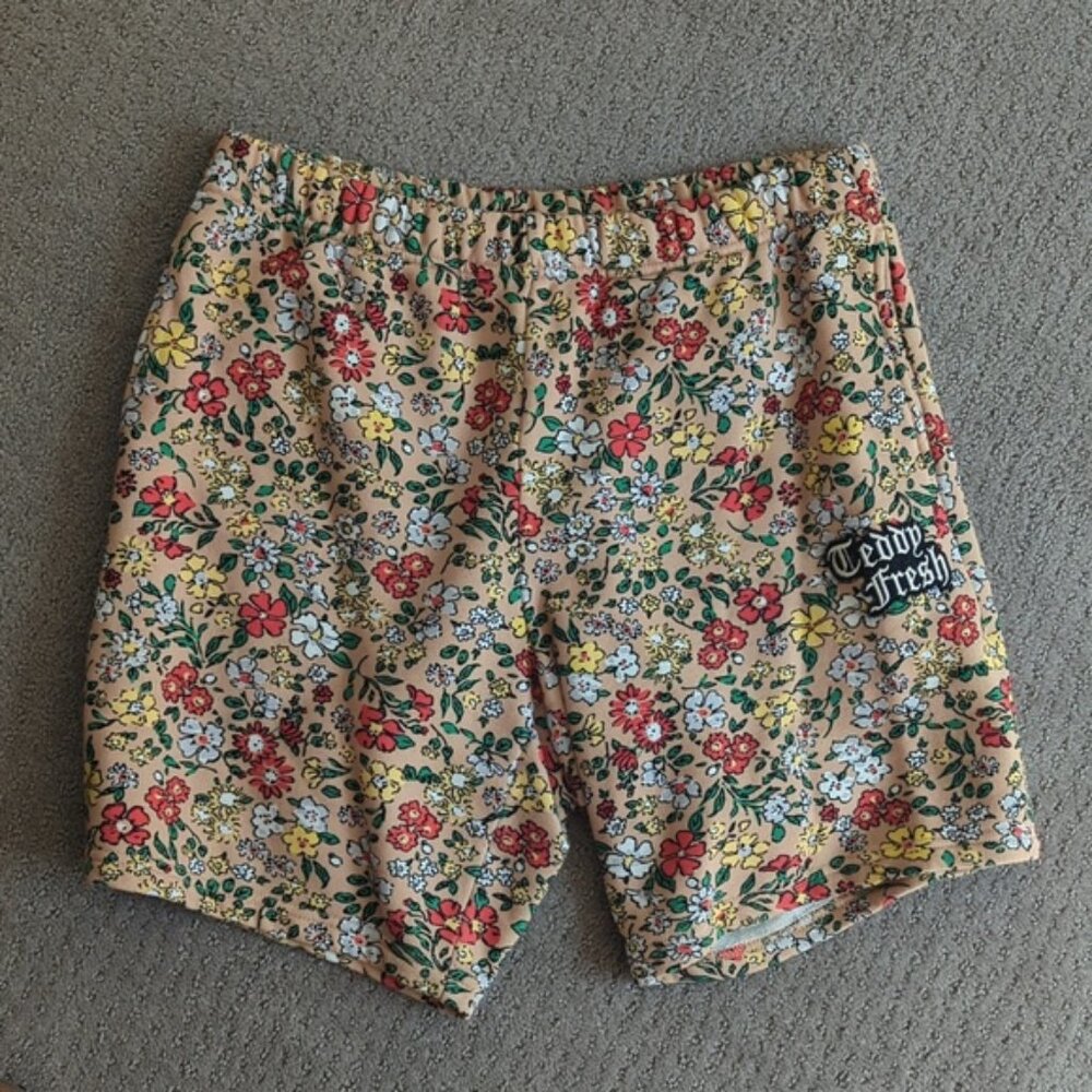 Teddy Fresh Grandma Floral Shorts Sz S